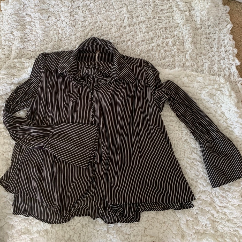 Free People stripped top Willing to negotiate! 🤍
